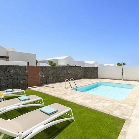 Villa Matilde By Villa Plus Плая Бланка Екстериор снимка